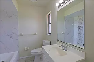 4417 SW Santa Barbara Pl, Cape Coral, FL 33914 - Photo 9