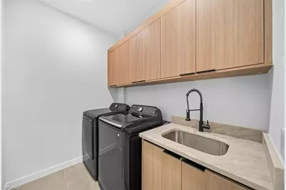 1419 SW 15th Ter, Cape Coral, FL 33991 - Photo 23