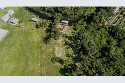 5247 County Rd 78, Labelle, FL 33935 - Photo 11