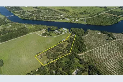 5247 County Rd 78, Labelle, FL 33935 - Photo 3