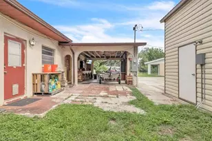 1655 Daniels Dr, North Fort Myers, FL 33917 - Photo 35