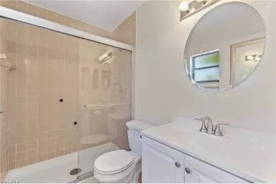 9305 Lake Park Dr #204, Fort Myers, FL 33919 - Photo 9