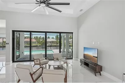 4916 SW 26th Ave, Cape Coral, FL 33914 - Photo 7