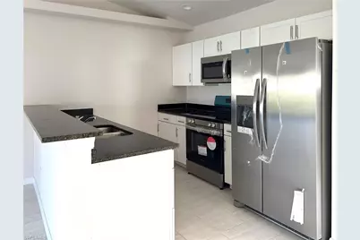 605 SE 14th St, Cape Coral, FL 33990 - Photo 23
