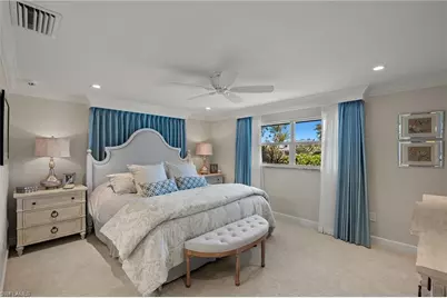 1674 Sabal Palm Dr, Sanibel, FL 33957 - Photo 17