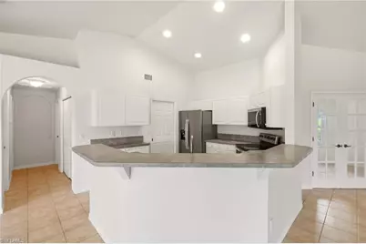 2600 SW 1st St, Cape Coral, FL 33991 - Photo 13