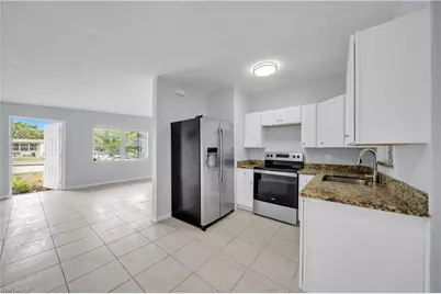 1527 Gardenia Ave, Fort Myers, FL 33916 - Photo 9
