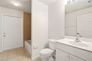 2600 SW 1st St, Cape Coral, FL 33991 - Photo 17