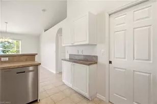 2600 SW 1st St, Cape Coral, FL 33991 - Photo 11