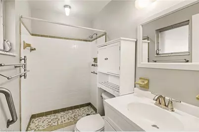5403 Baylor Ln, Fort Myers, FL 33908 - Photo 11