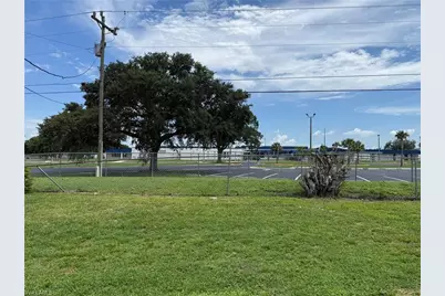 200 Arthur Ave, Lehigh Acres, FL 33936 - Photo 19