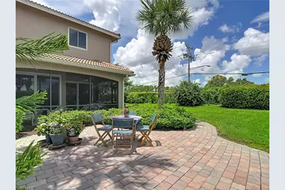 2401 Caslotti Way, Cape Coral, FL 33909 - Photo 31
