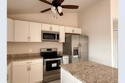 601 NE 11th Ter, Cape Coral, FL 33909 - Photo 3