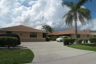 708 SE 47th St, Cape Coral, FL 33904 - Photo 1