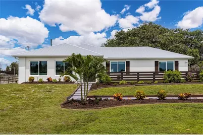 12090 Shawnee Rd, Fort Myers, FL 33913 - Photo 5
