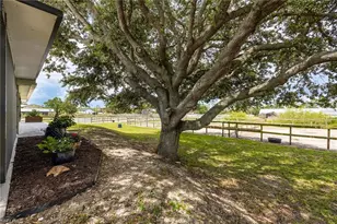 12090 Shawnee Rd, Fort Myers, FL 33913 - Photo 47