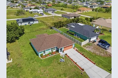 1902 NW 2nd Pl, Cape Coral, FL 33993 - Photo 5