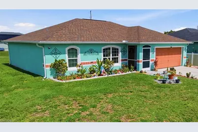 1902 NW 2nd Pl, Cape Coral, FL 33993 - Photo 3