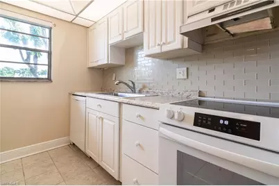 4940 Vincennes St #106, Cape Coral, FL 33904 - Photo 3