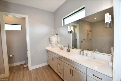 5328 SW 22nd Ave, Cape Coral, FL 33914 - Photo 15