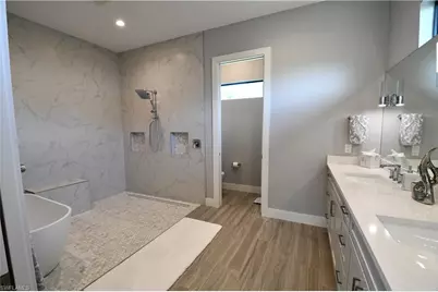 5328 SW 22nd Ave, Cape Coral, FL 33914 - Photo 17