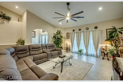 2804 NE 3rd Ave, Cape Coral, FL 33909 - Photo 5