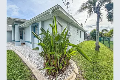 4116 SW 1st Pl, Cape Coral, FL 33914 - Photo 47