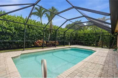 8185 Breton Cir, Fort Myers, FL 33912 - Photo 29