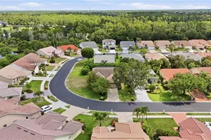 8185 Breton Cir, Fort Myers, FL 33912 - Photo 37