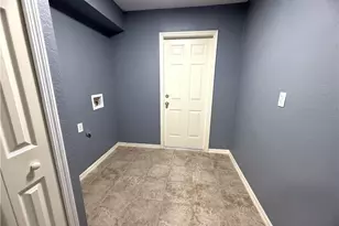 302 NW 2nd Pl, Cape Coral, FL 33993 - Photo 21