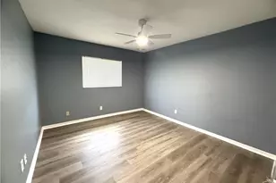 302 NW 2nd Pl, Cape Coral, FL 33993 - Photo 15