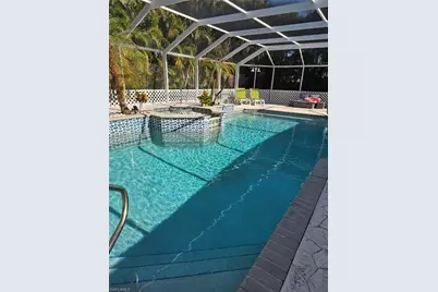 2136 SE 8th Ave, Cape Coral, FL 33990 - Photo 15