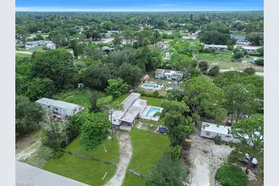 8326 Breeze Dr, North Fort Myers, FL 33917 - Photo 31