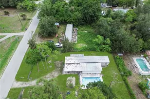 8326 Breeze Dr, North Fort Myers, FL 33917 - Photo 29