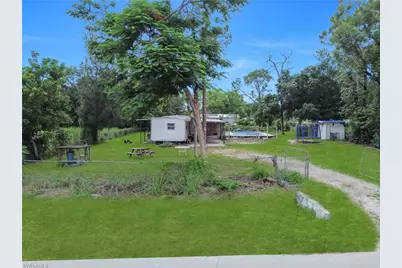 8326 Breeze Dr, North Fort Myers, FL 33917 - Photo 37