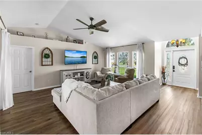 1215 SW 31st Ter, Cape Coral, FL 33914 - Photo 7