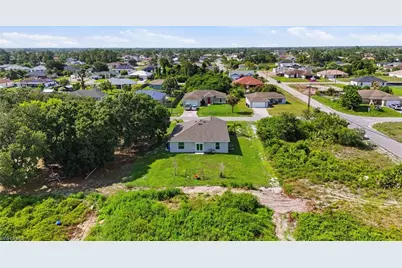 3403 34th St SW, Lehigh Acres, FL 33976 - Photo 31