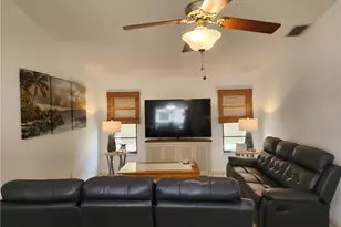 1822 SE 11th Terrace, Cape Coral, FL 33990 - Photo 27