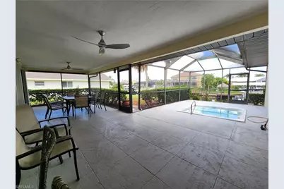 1822 SE 11th Ter, Cape Coral, FL 33990 - Photo 39