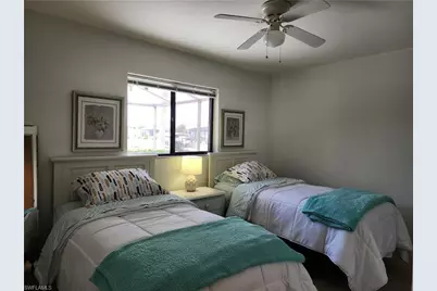 1822 SE 11th Ter, Cape Coral, FL 33990 - Photo 31