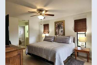 1822 SE 11th Ter, Cape Coral, FL 33990 - Photo 11