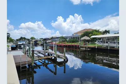 1822 SE 11th Ter, Cape Coral, FL 33990 - Photo 45