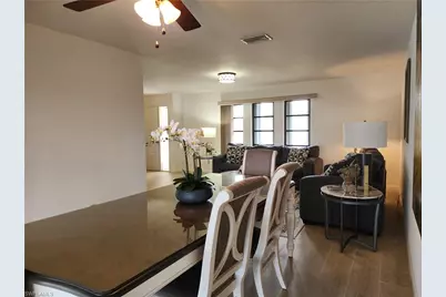 1822 SE 11th Ter, Cape Coral, FL 33990 - Photo 5