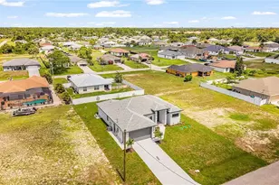 3227 NE 13th Pl, Cape Coral, FL 33909 - Photo 23