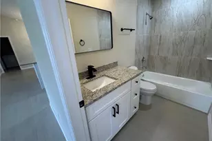 4426 SW Santa Barbara Pl, Cape Coral, FL 33914 - Photo 25