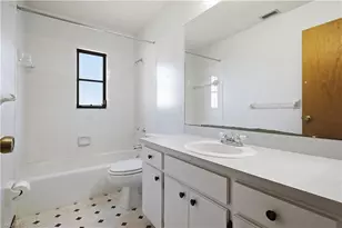 208 NE 9th Ave, Cape Coral, FL 33909 - Photo 21