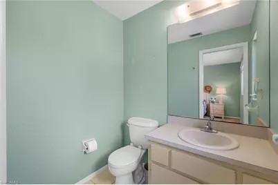 622 SW 22nd Ter, Cape Coral, FL 33991 - Photo 17
