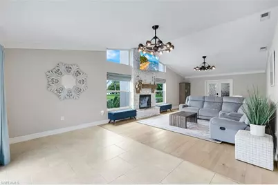 204 SE 20th Pl, Cape Coral, FL 33990 - Photo 19