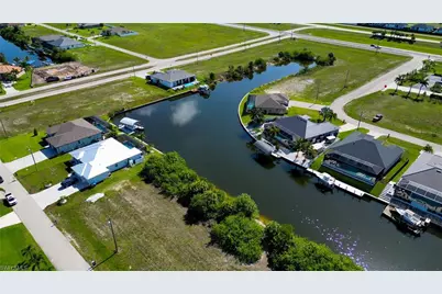 1015 NW 33rd Ave, Cape Coral, FL 33993 - Photo 9