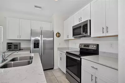 14039 Oviedo Pl, Fort Myers, FL 33905 - Photo 13